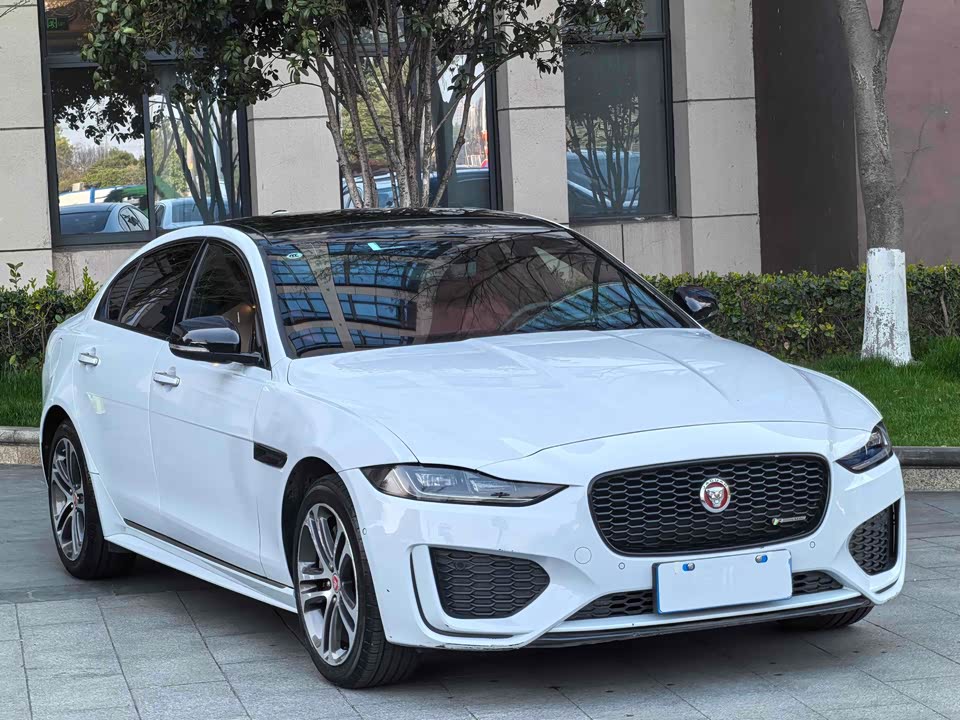 Jaguar XEL