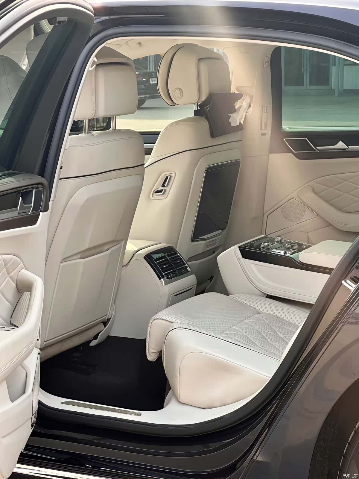 Volkswagen Phideon, 2020 6