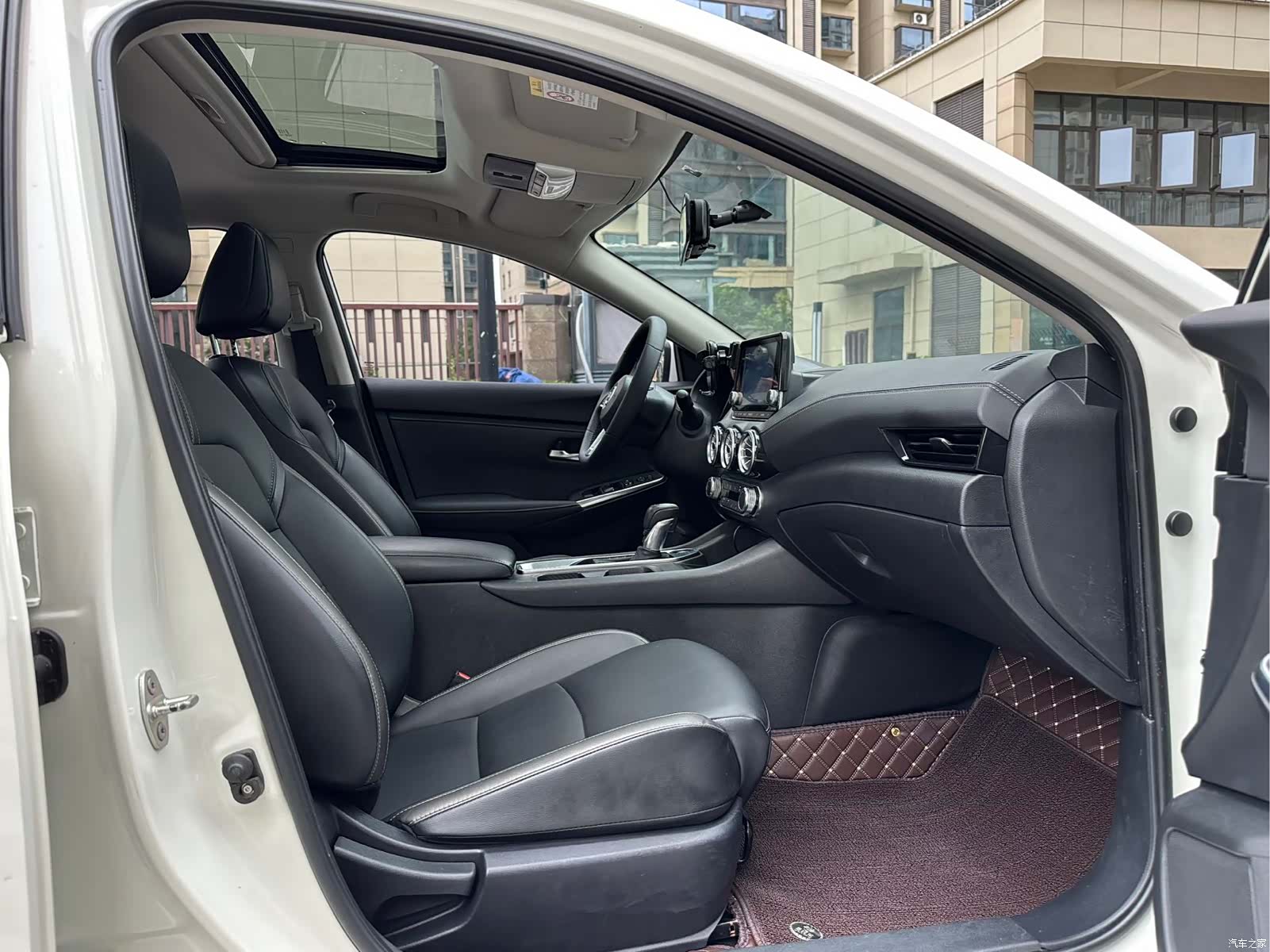 Nissan Sylphy, 2020 11