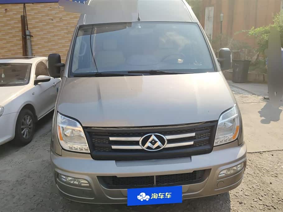 MAXUS Xintu V80