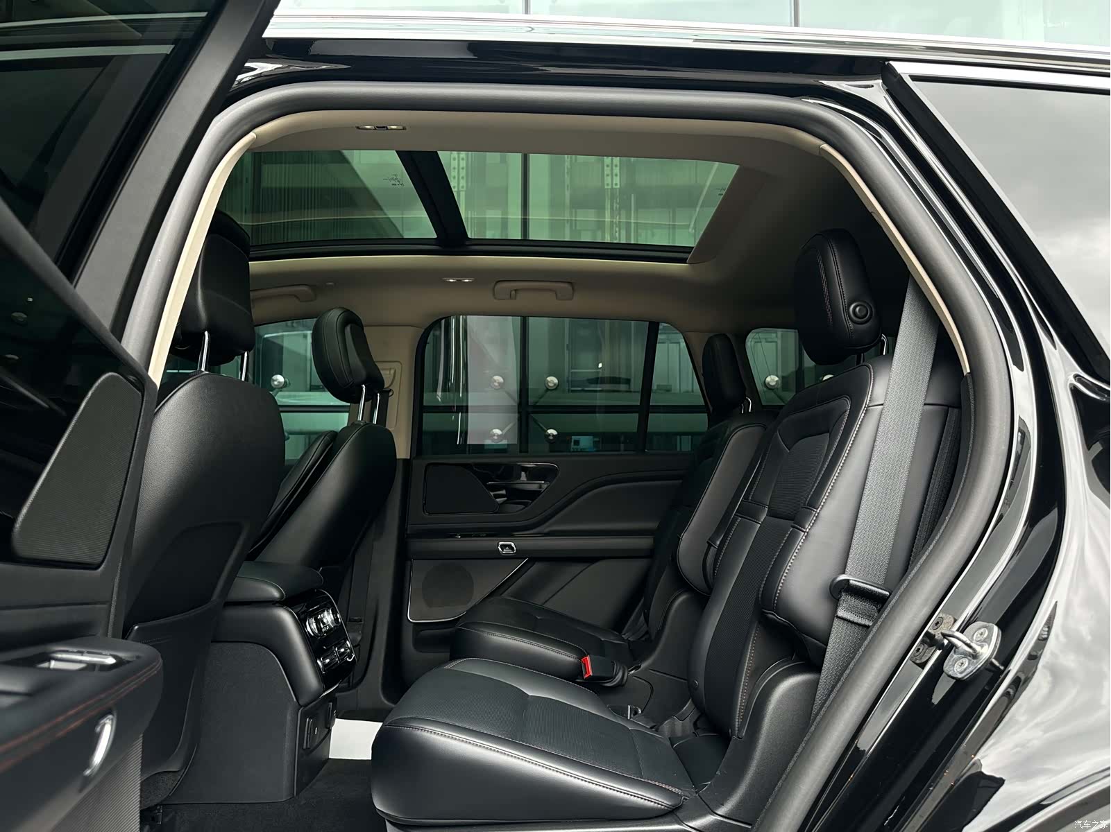 Lincoln Aviator, 2020 18
