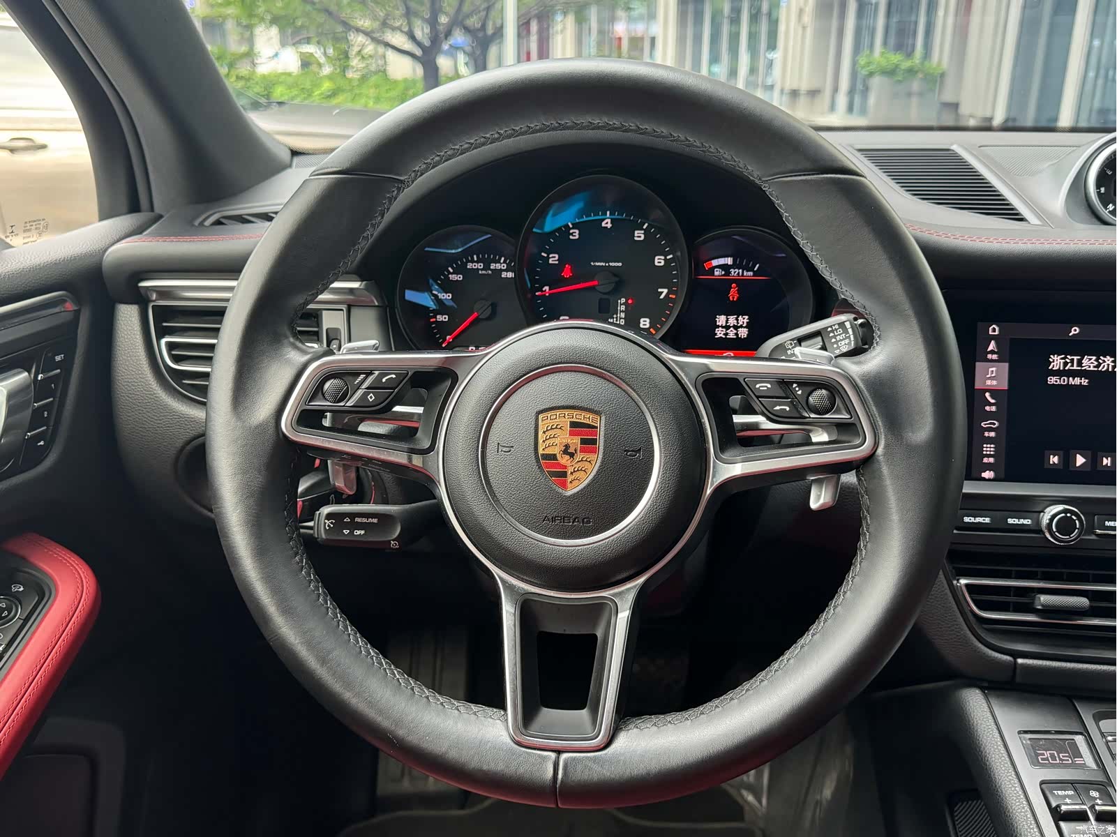 Porsche Macan, 2019 23