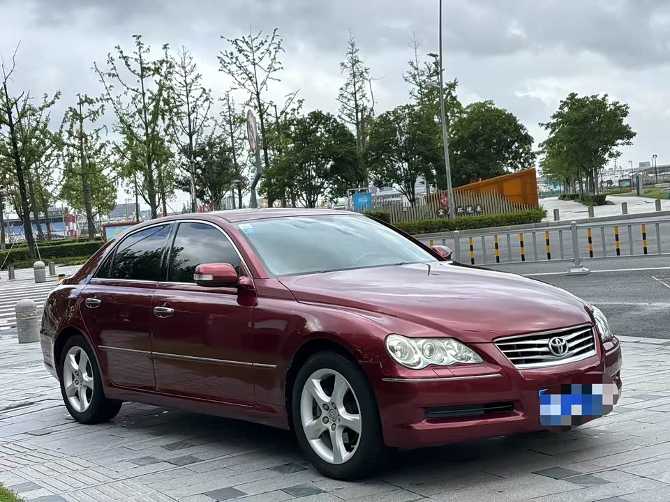 Toyota Reiz Toyota Reiz