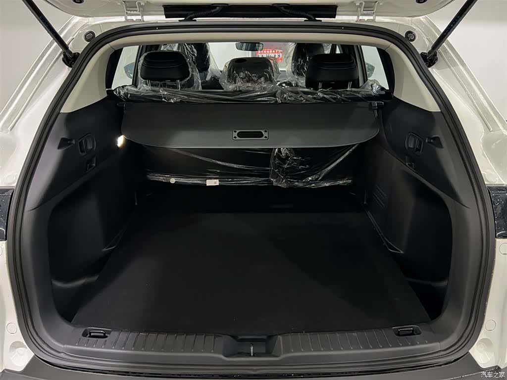 Mazda CX-50, 2023 7