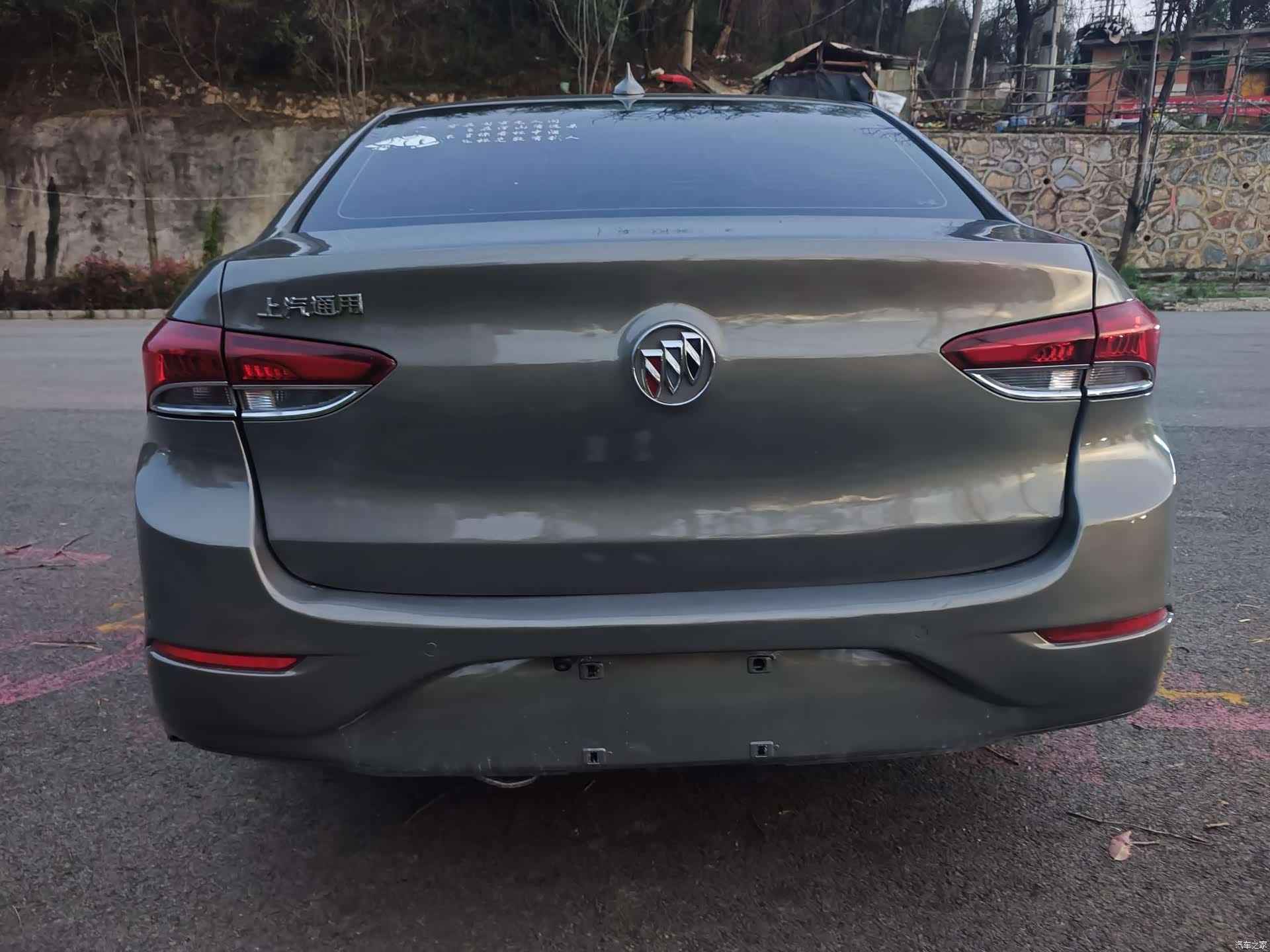 Buick V, 2018 8