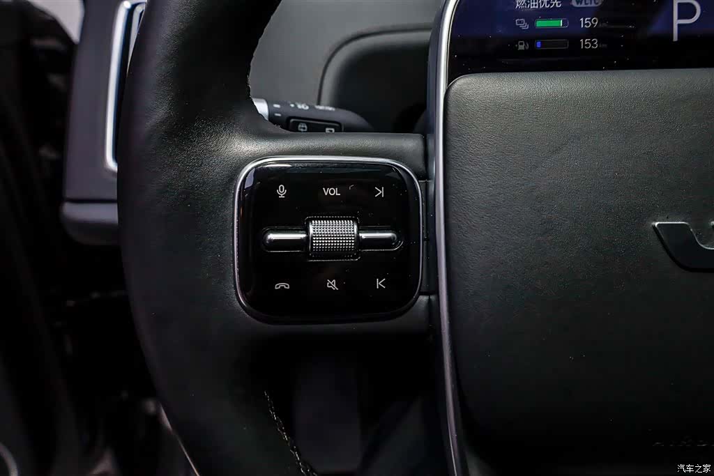 Li Auto L9, 2023 25