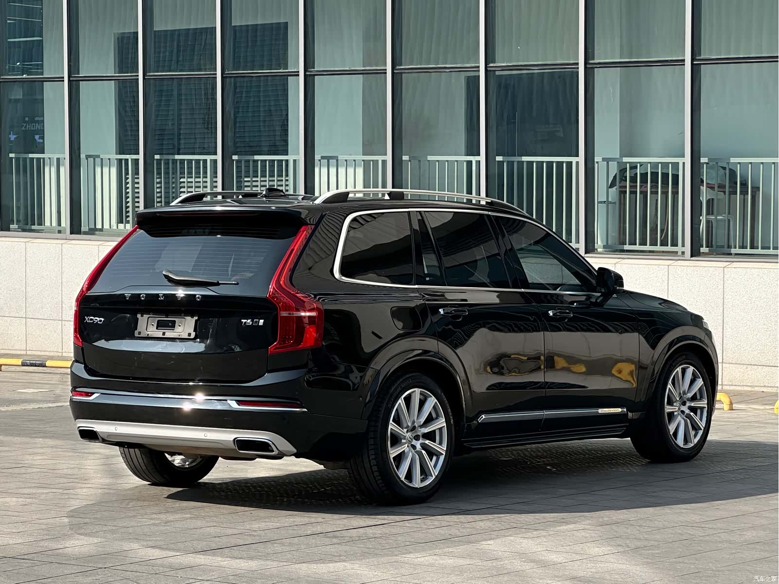 Volvo XC90, 2018 29