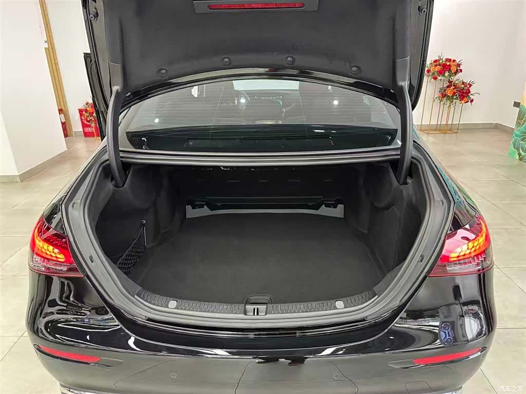 Mercedes-Benz E-Class, 2021 22