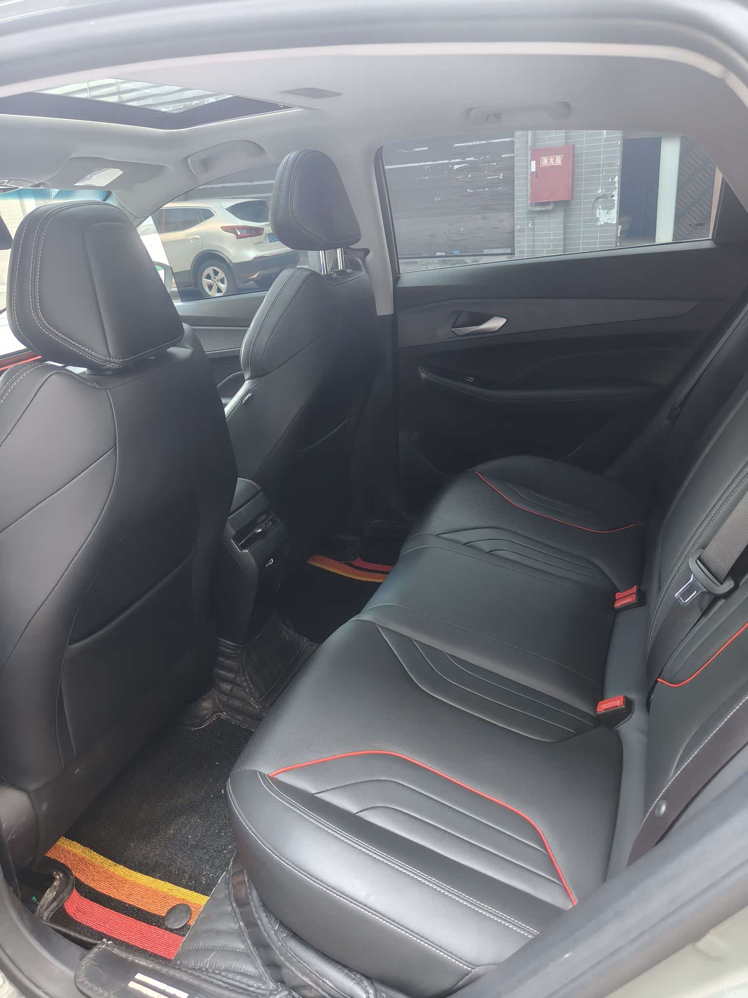 Geely Binray, 2023 10