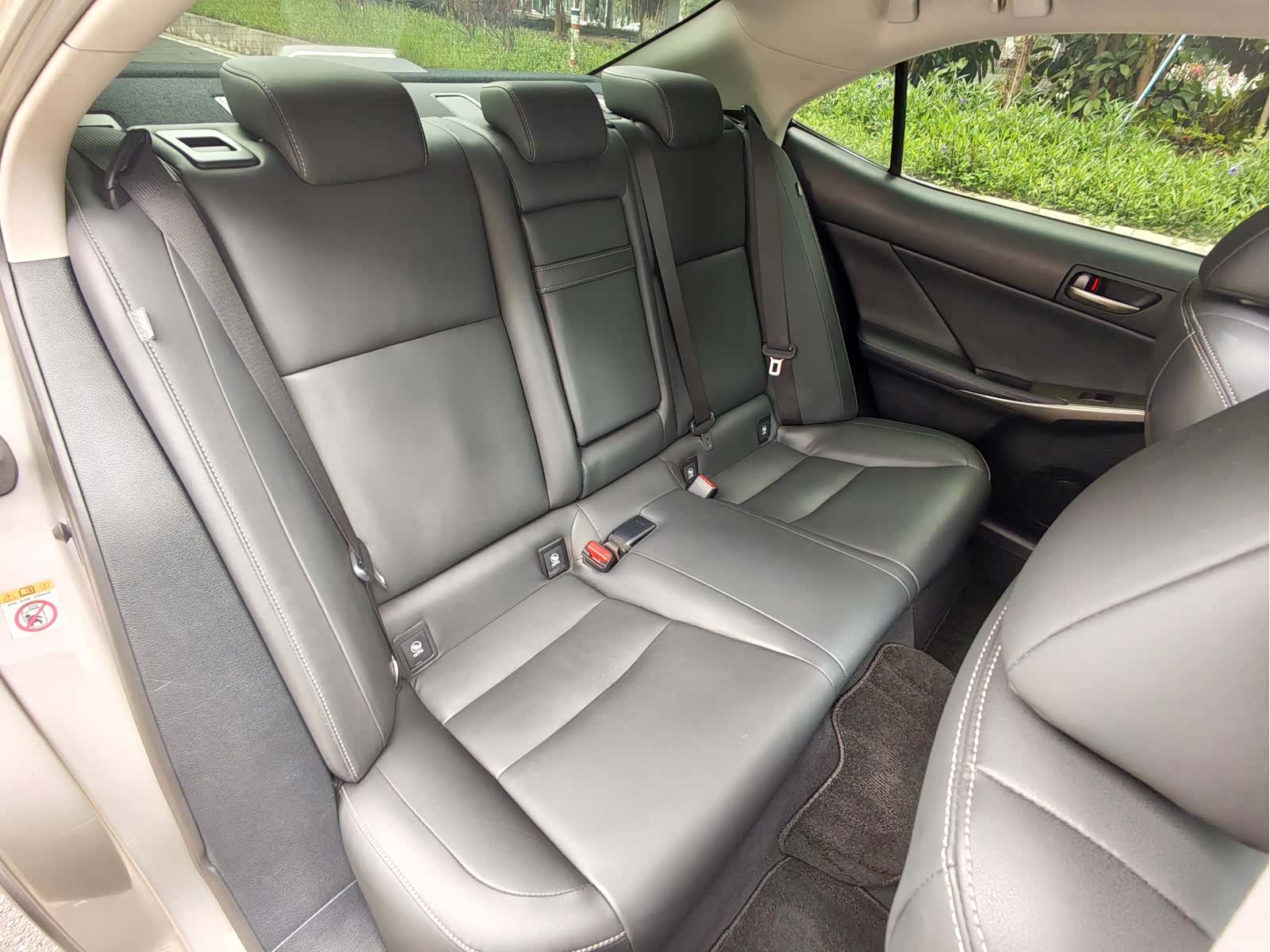 Lexus IS, 2018 12