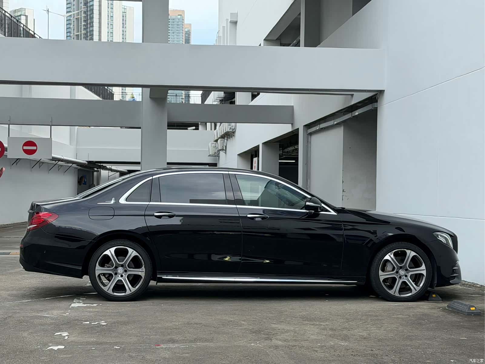 Mercedes-Benz E-Class, 2017 9