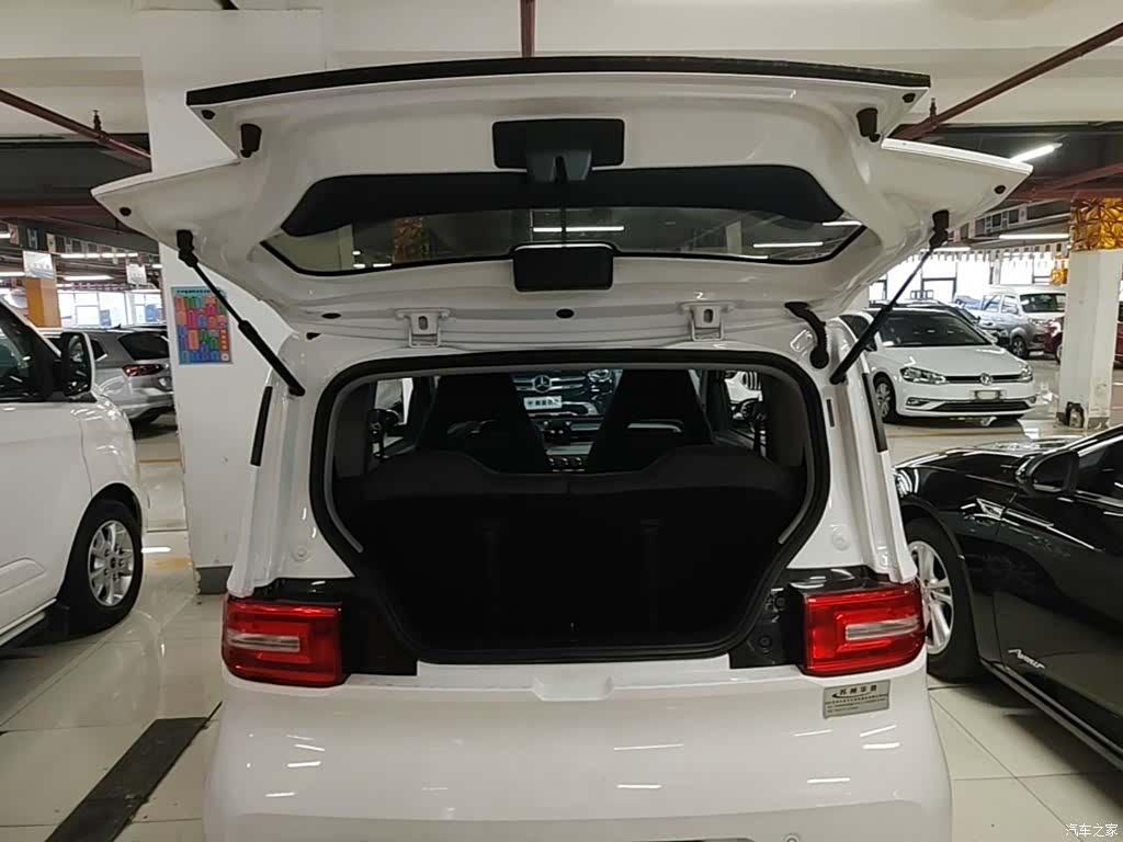 Wuling MINIEV, 2021 19