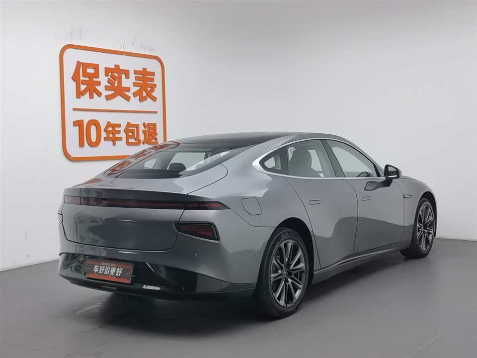 XPENG P7