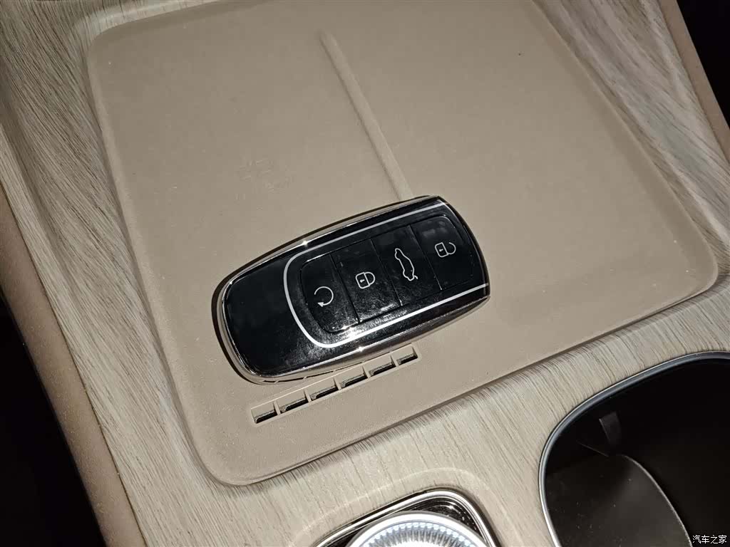 Chery Tiggo 8 Plus, 2025 9