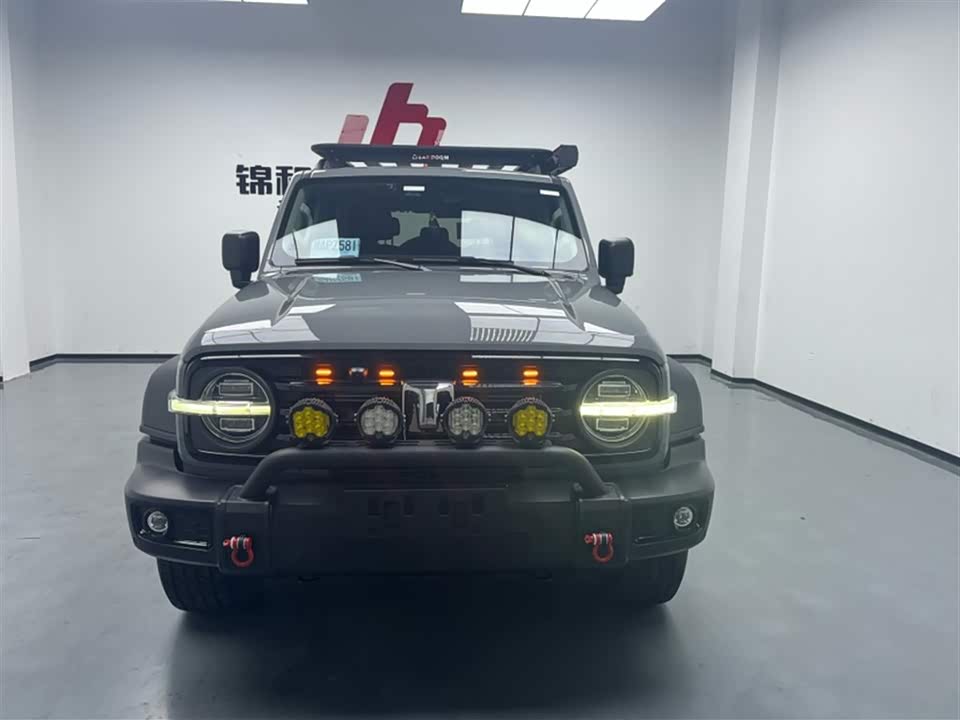 Tank 300 Tank 300