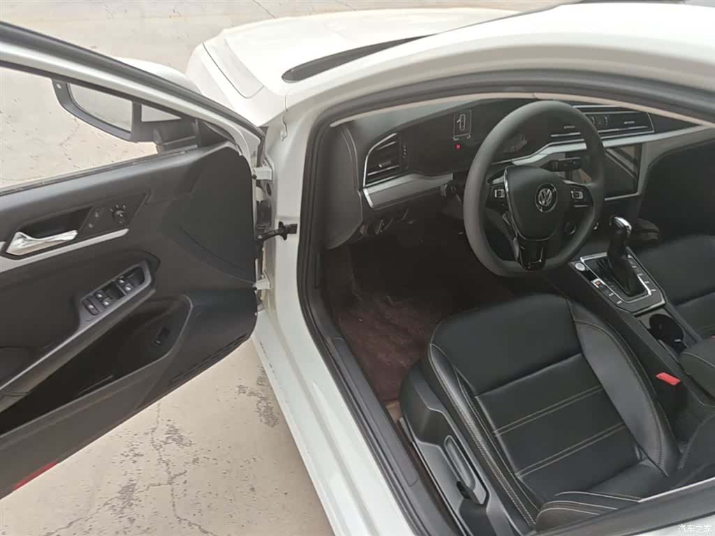 Volkswagen Lamando, 2019 16