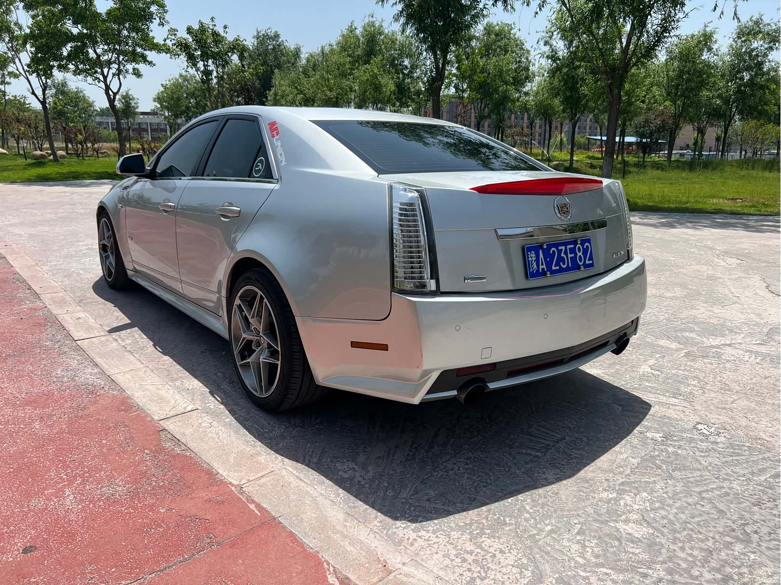 Cadillac CTS, 2011 7