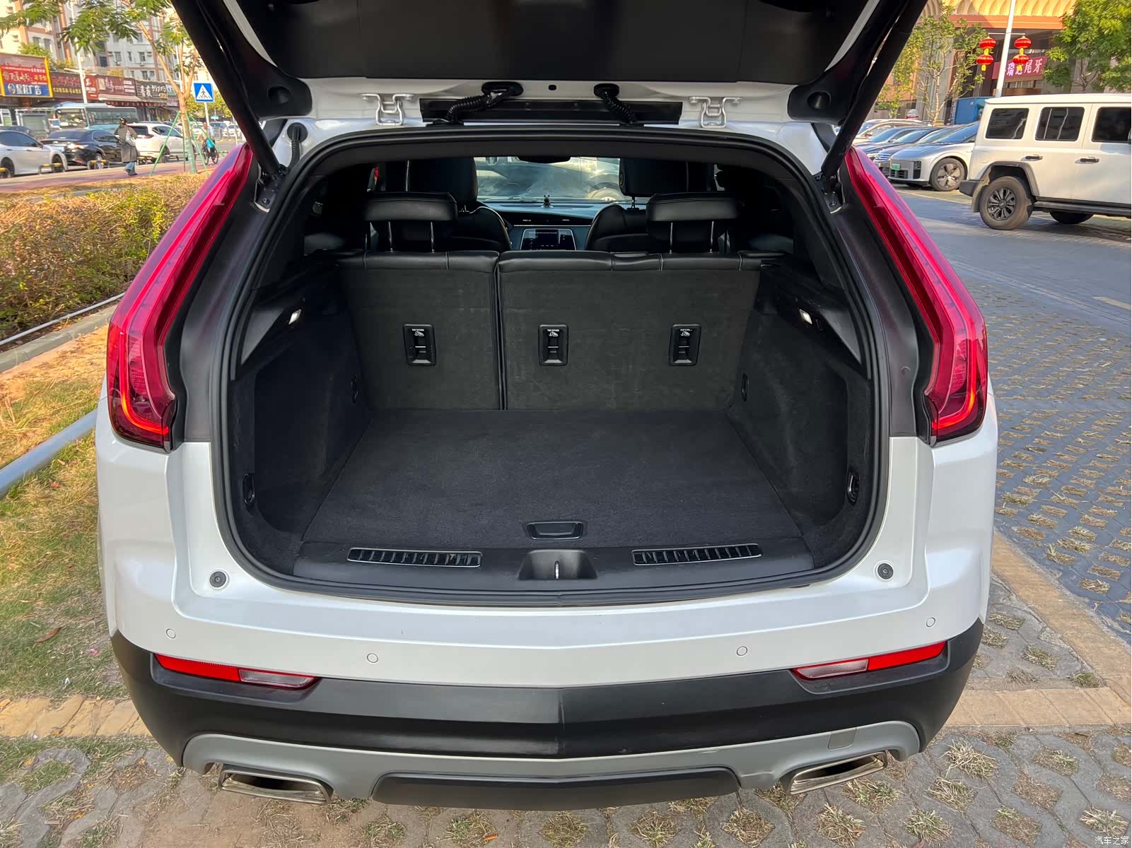 Cadillac XT4, 2020 9