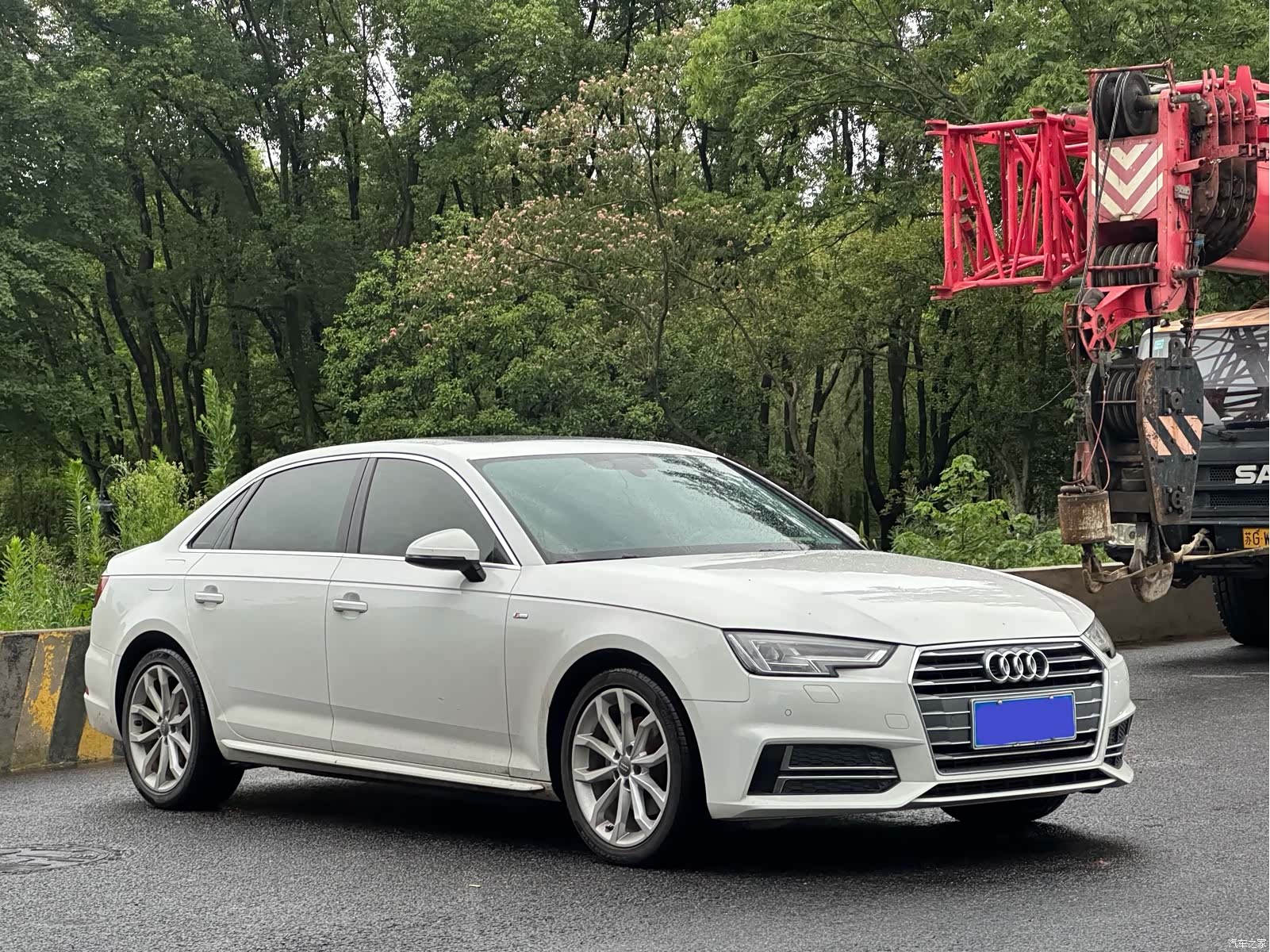 Audi A4L, 2018 3