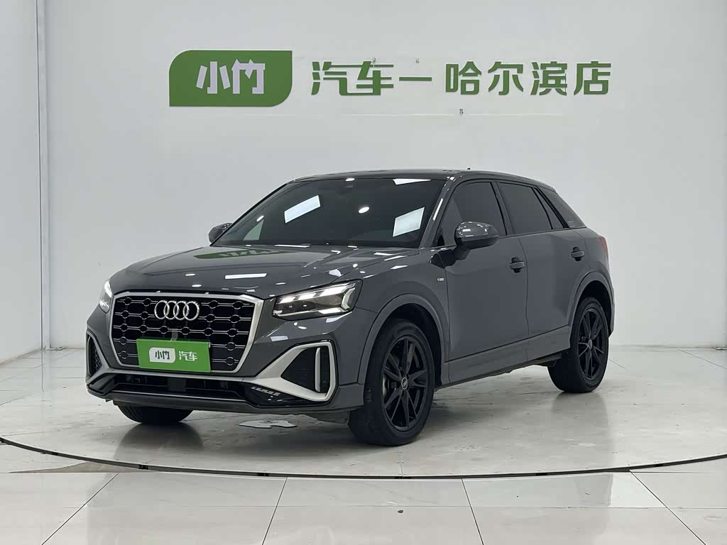 Audi Q2L