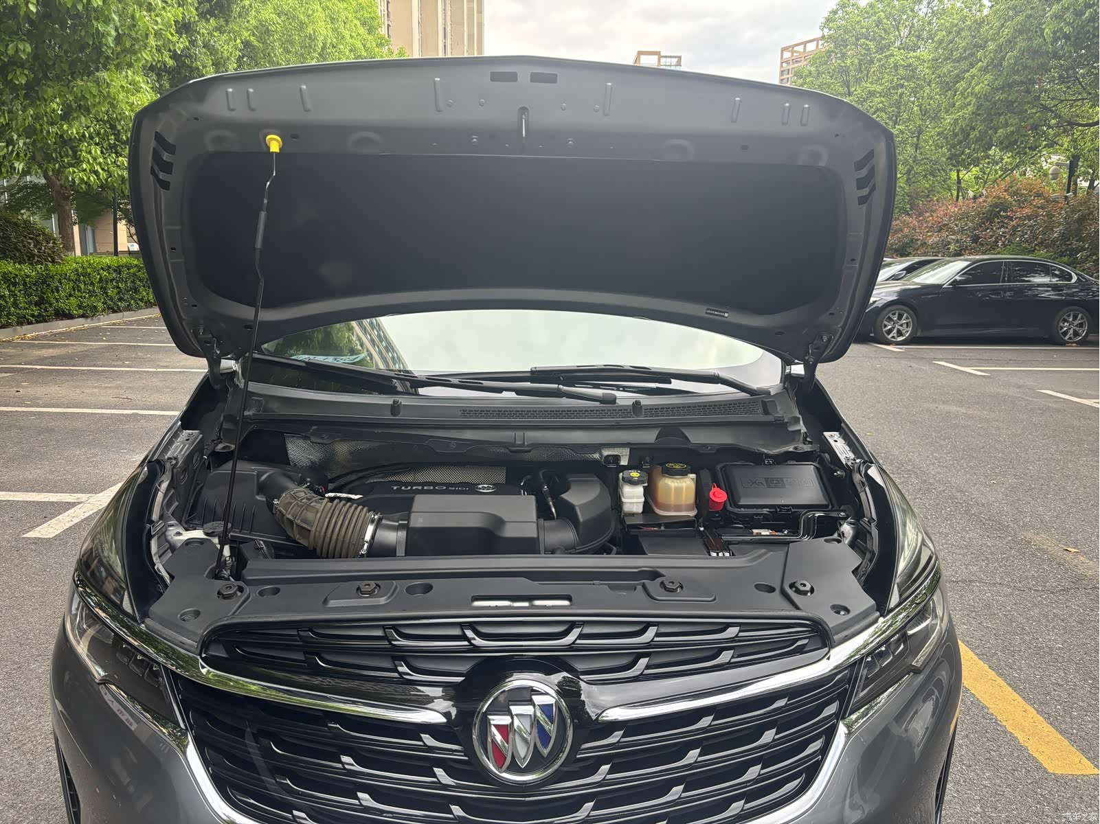 Buick GL8, 2021 11