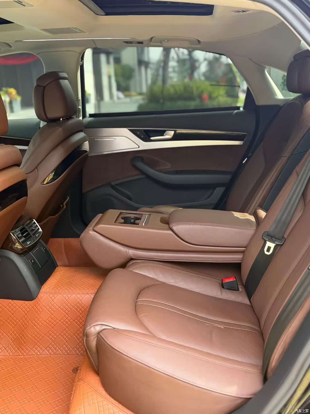 Audi A8L, 2014 6