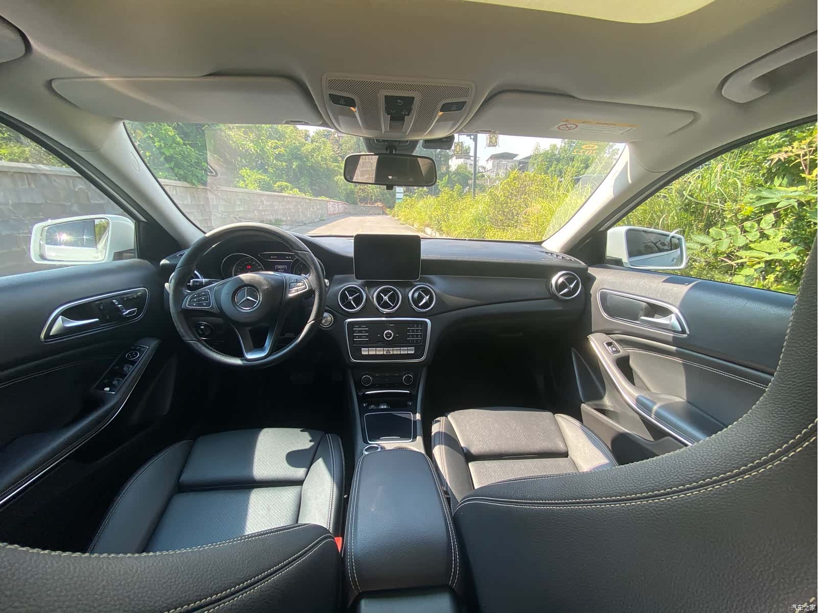 Mercedes-Benz GLA, 2018 10