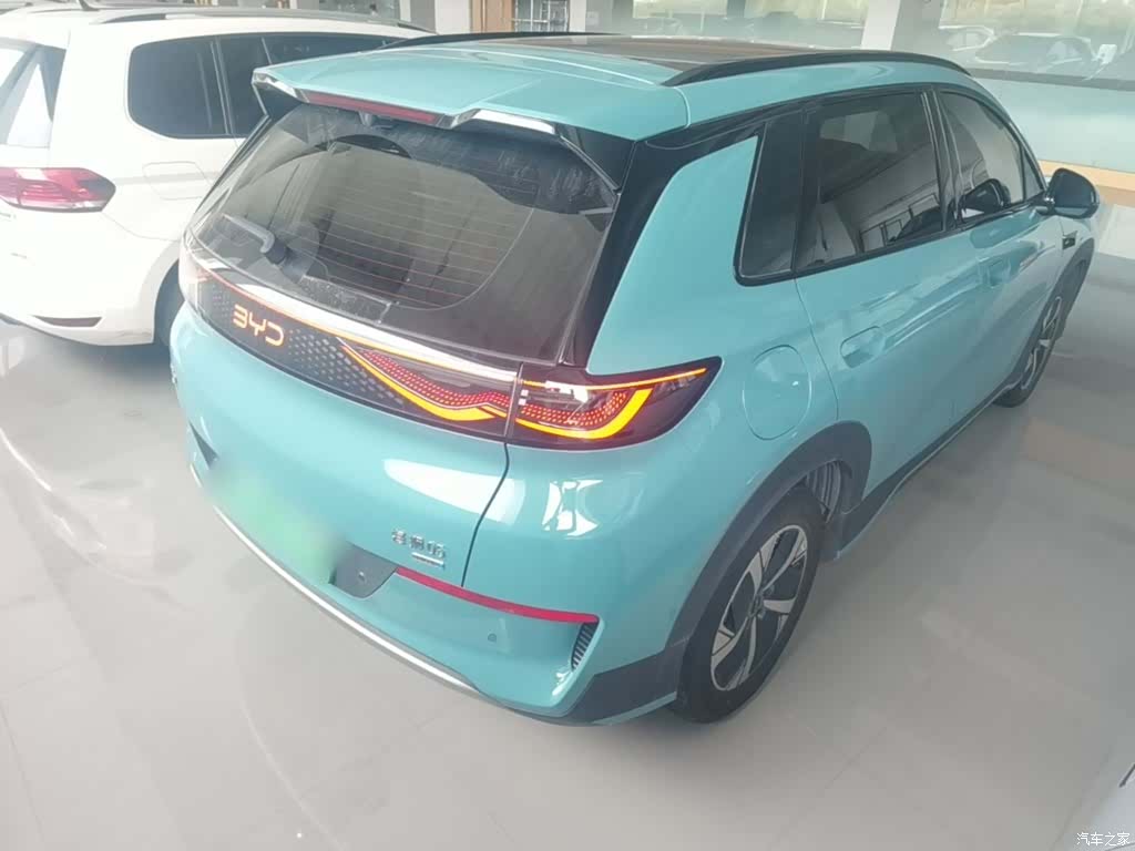 BYD HiAce, 2025 4