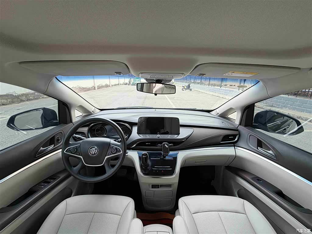 Buick GL8, 2023 12