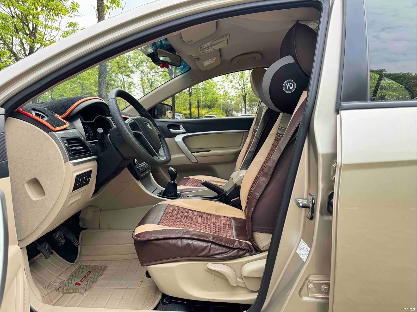 Geely Emgrand, 2017 9