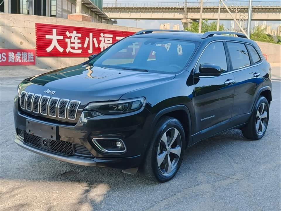 Jeep Free light
