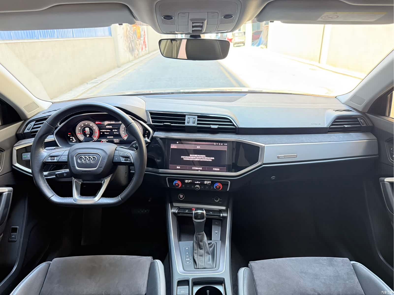Audi Q3, 2022 8