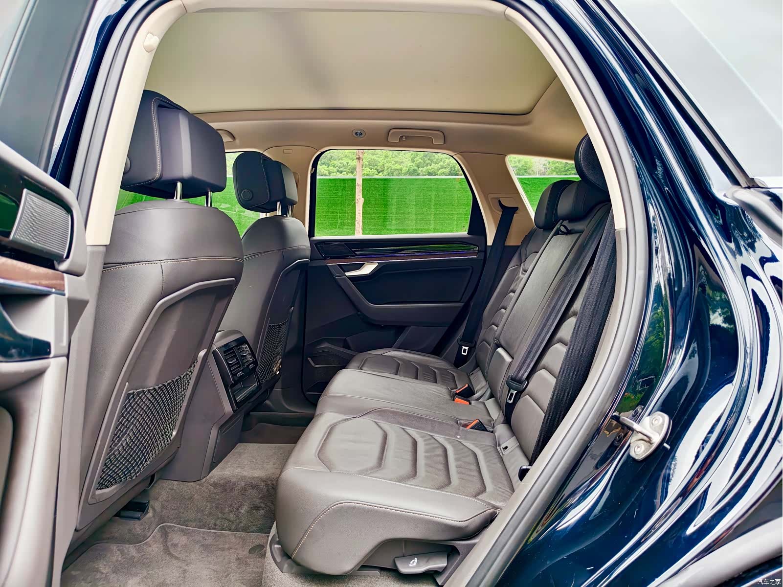 Volkswagen Touareg, 2019 6