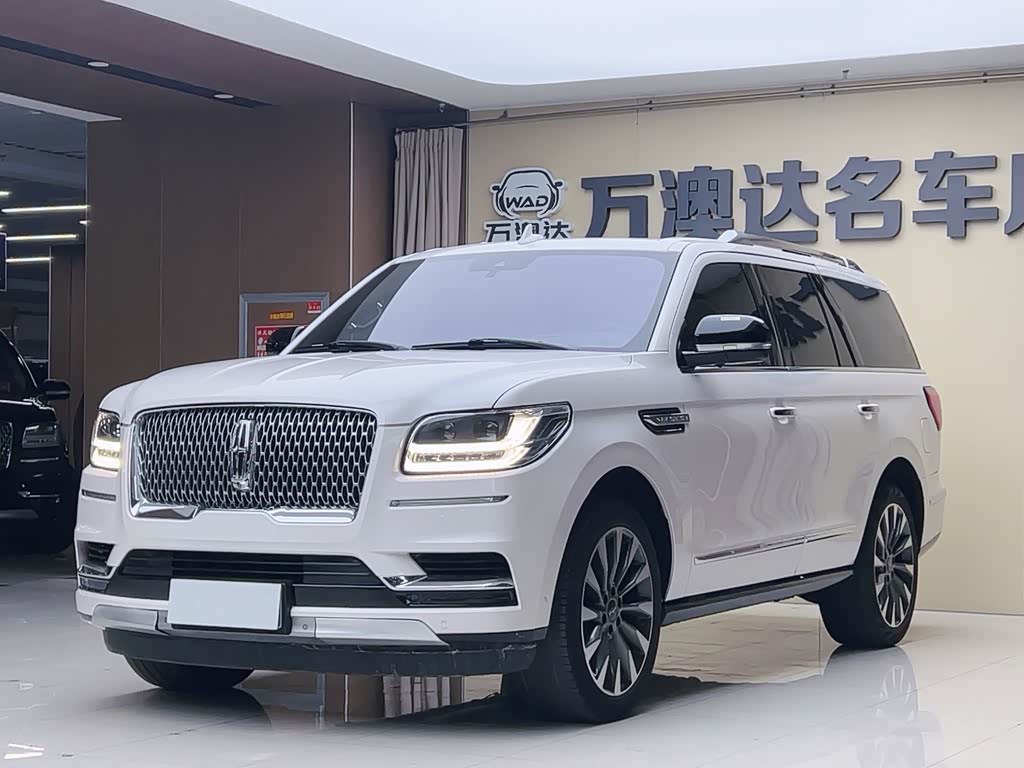 Lincoln Navigator