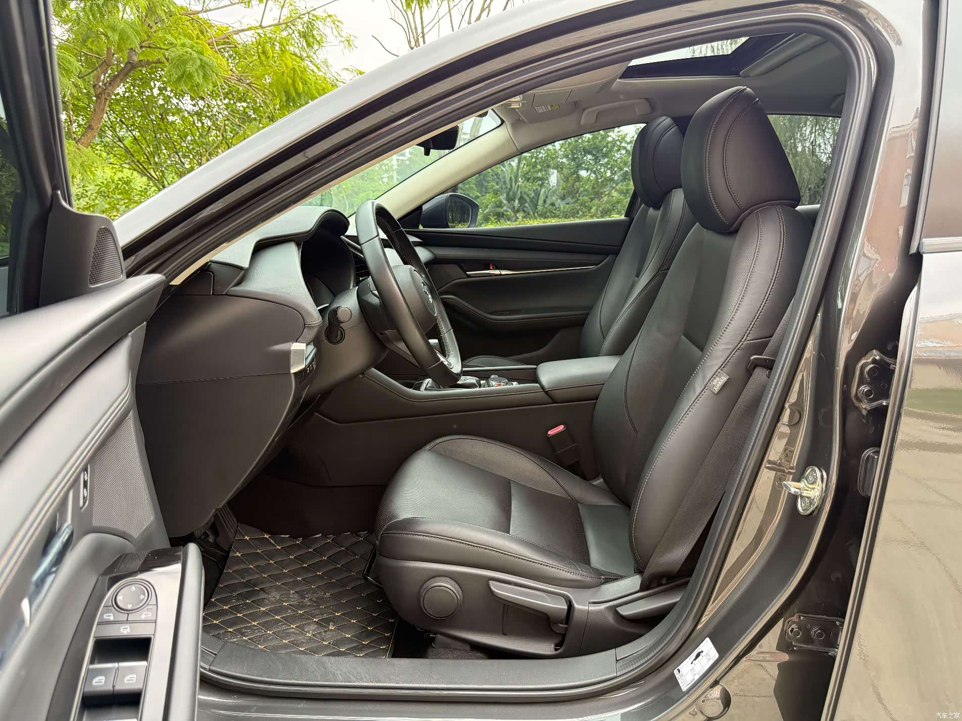 Mazda Mazda3, 2020 4