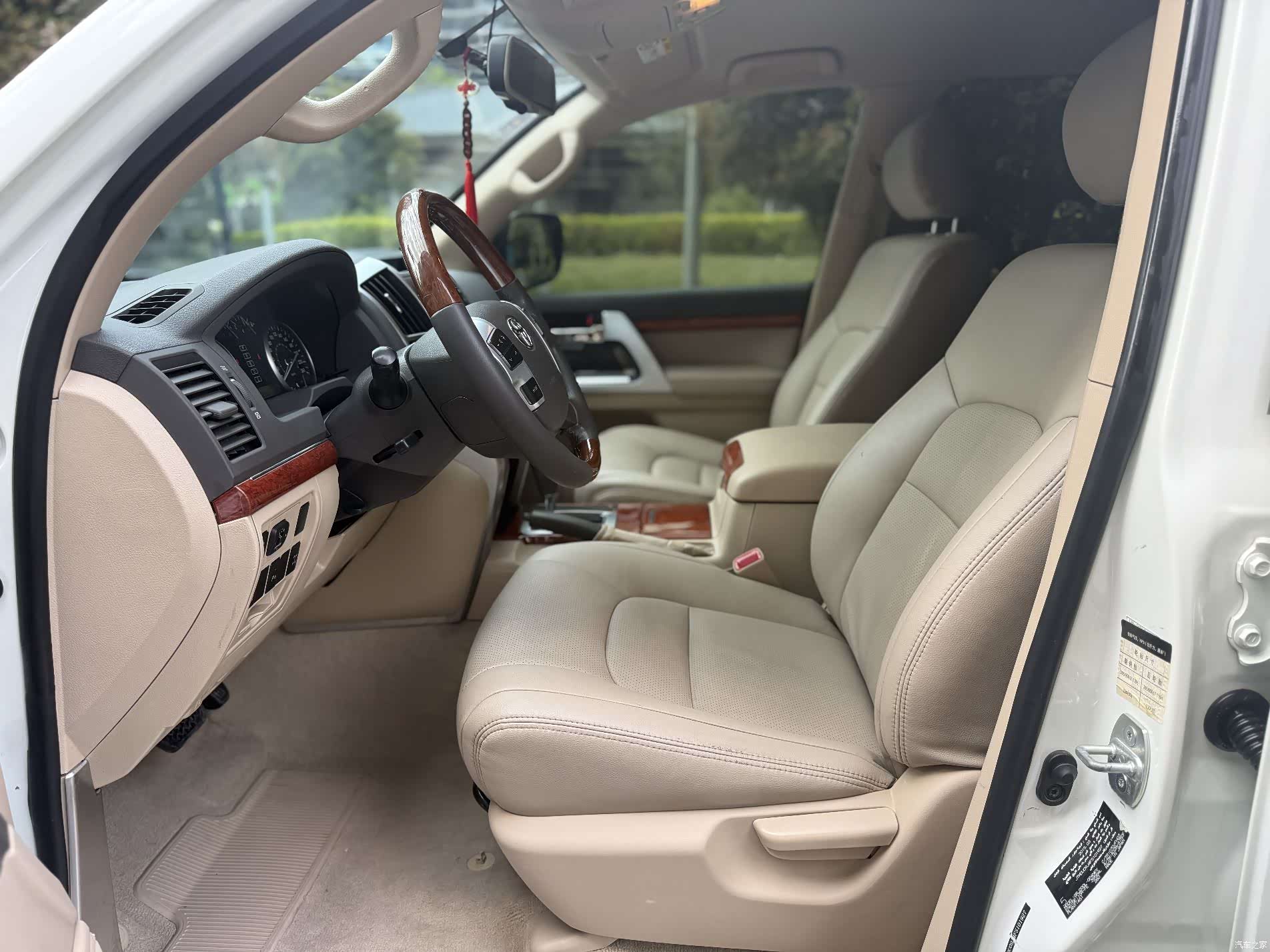 Toyota Land Cruiser, 2016 11