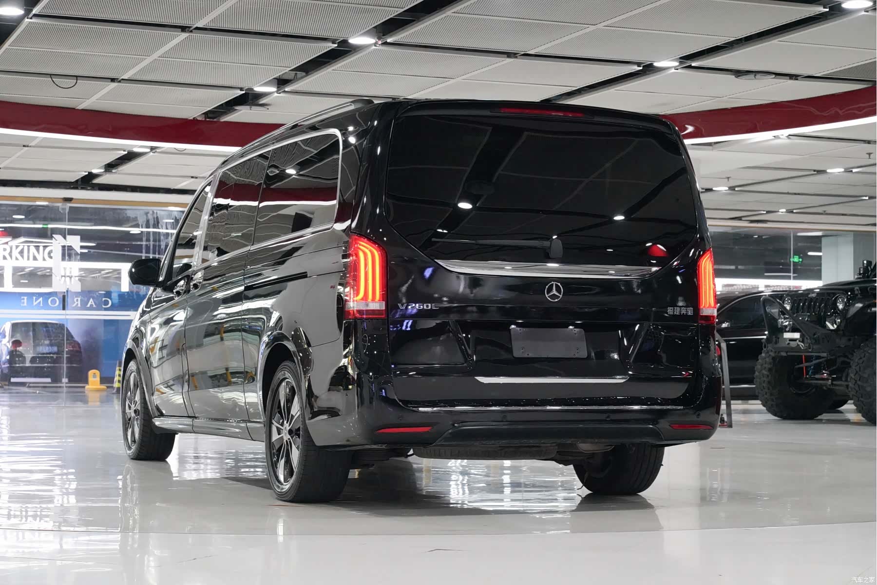 Mercedes-Benz V-Class, 2021 7