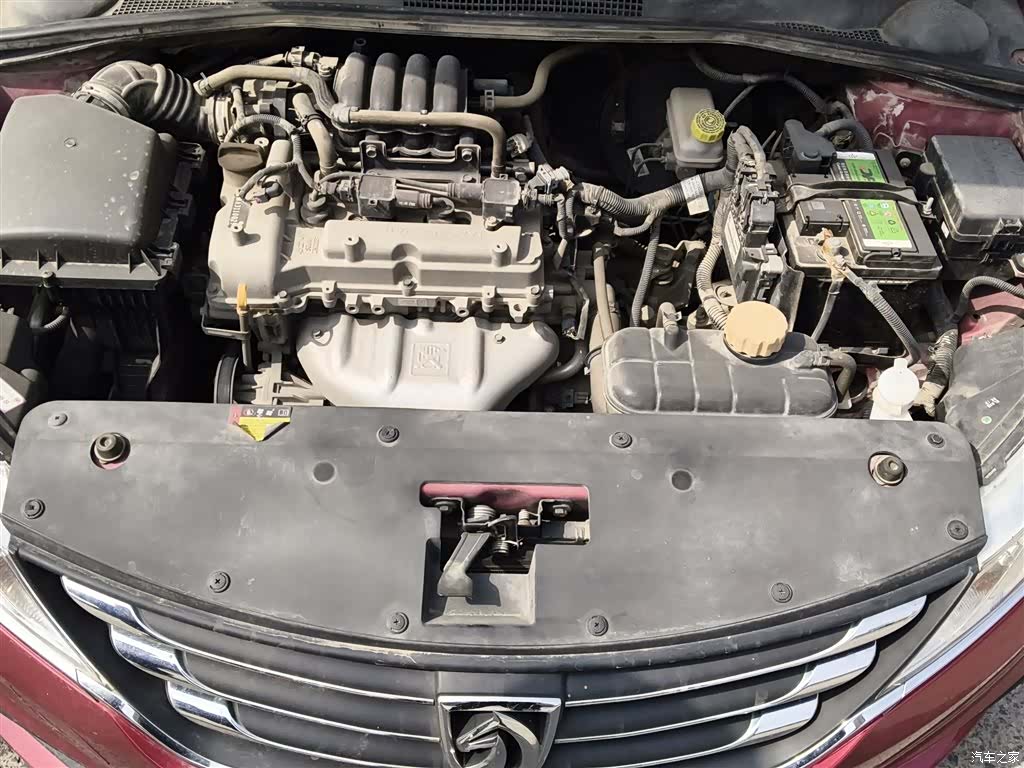 Wuling 310, 2018 11