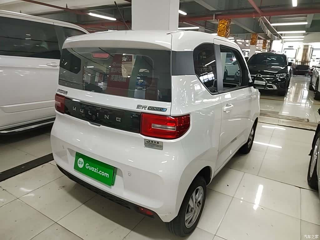 Wuling MINIEV, 2021 7