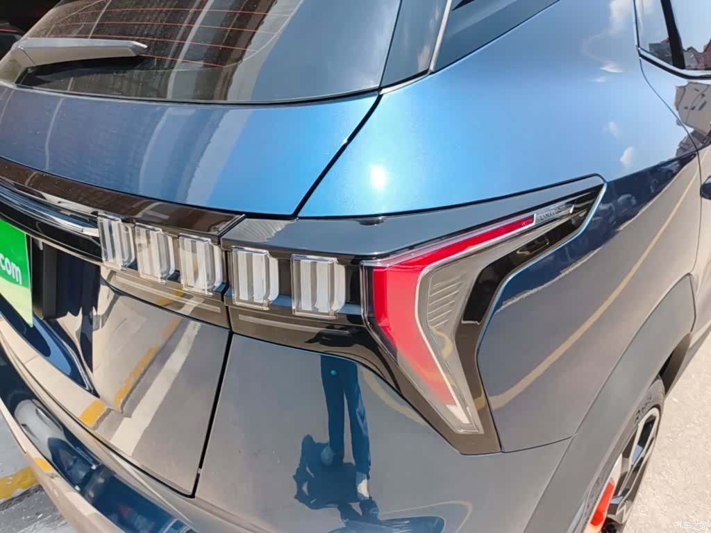 Lynk & Co 02, 2021 8