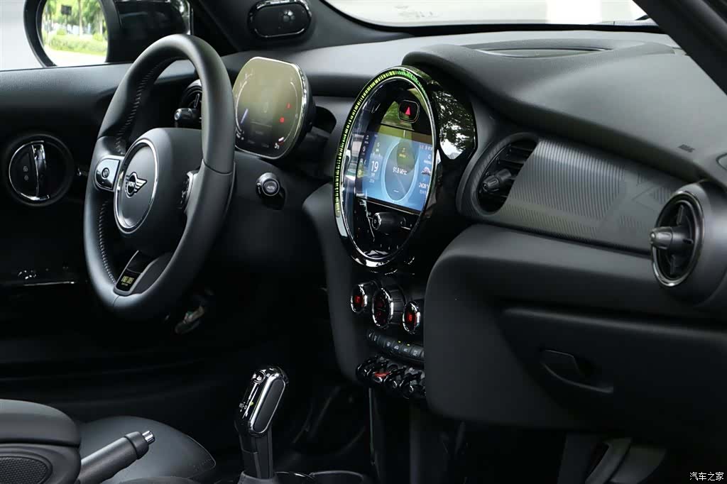 Mini Cooper, 2024 10