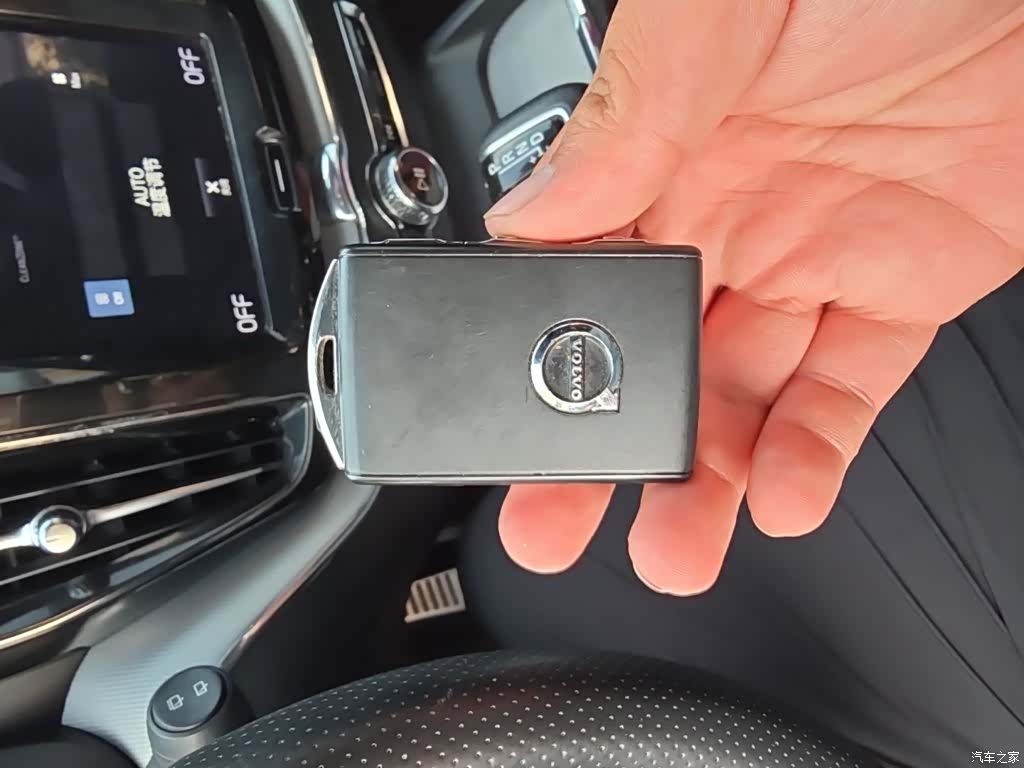 Volvo XC60, 2018 12