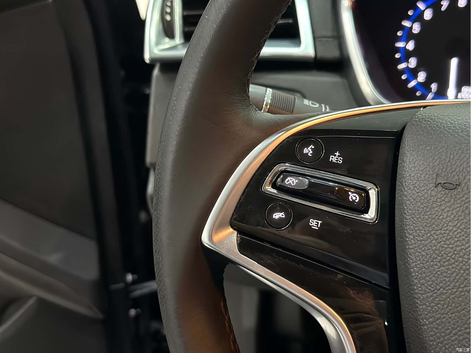 Cadillac SRX, 2014 27