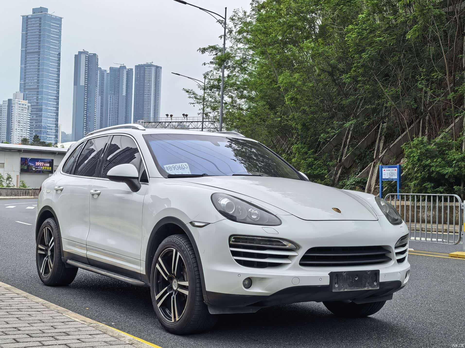 Porsche Cayenne, 2013 3