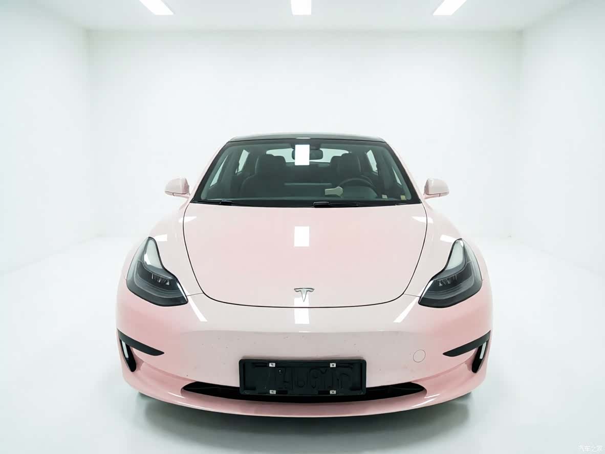 Tesla Model 3, 2022 2