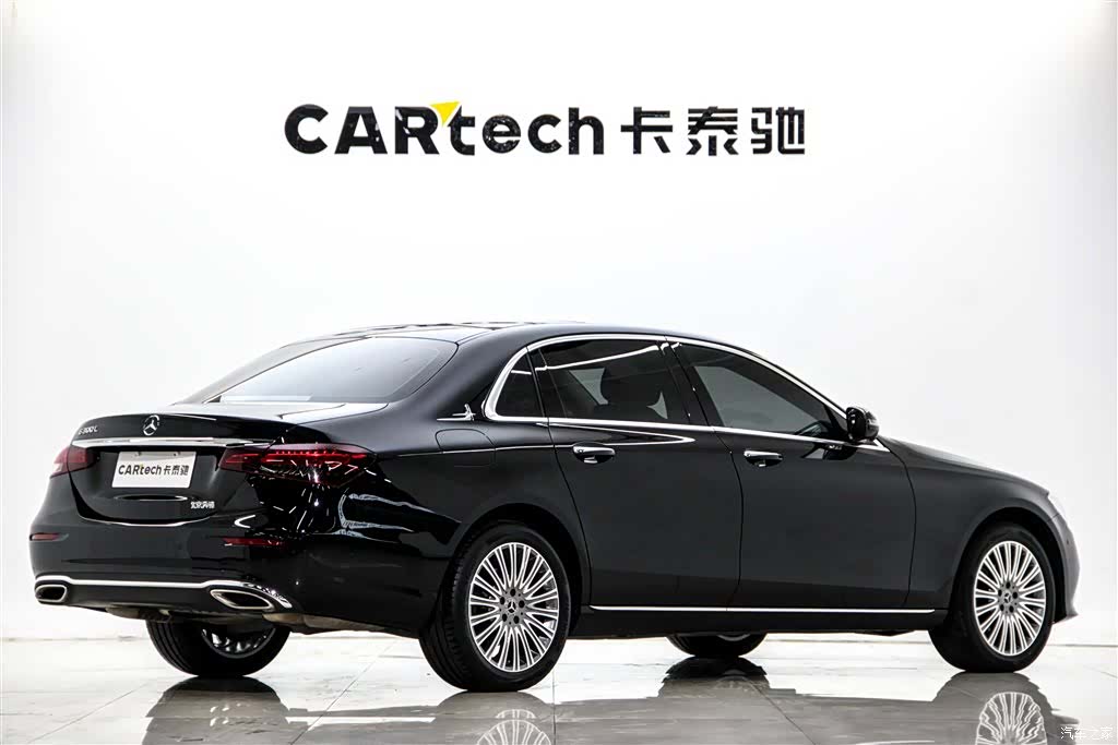 Mercedes-Benz E-Class, 2023 6
