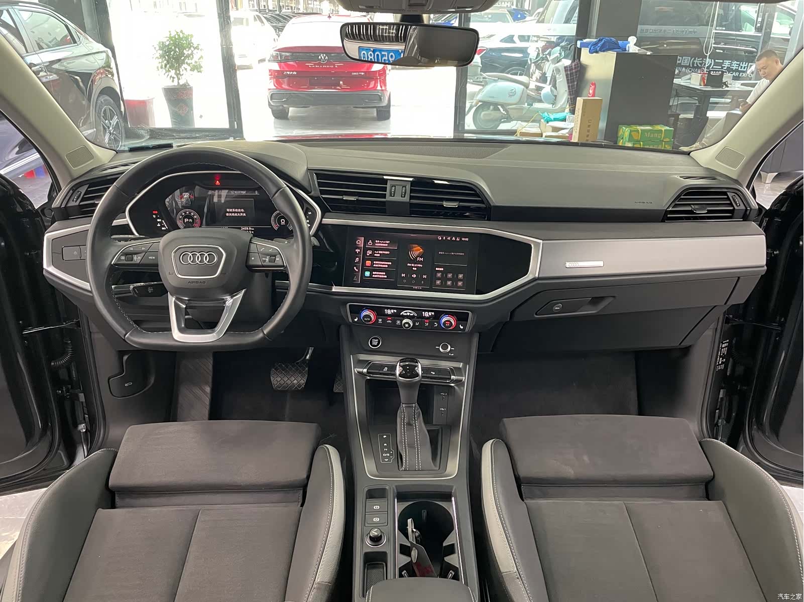 Audi Q3, 2022 8