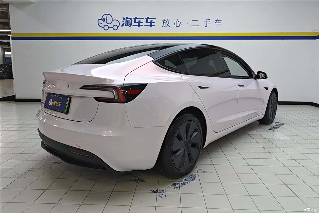 Tesla Model 3, 2024 3