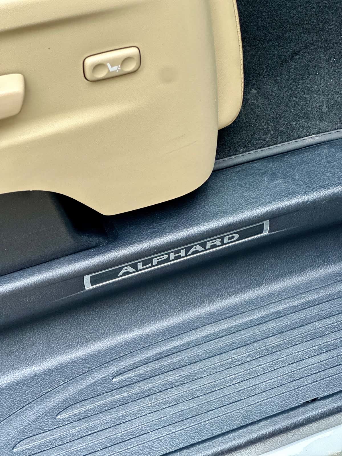 Toyota Alphard, 2016 56