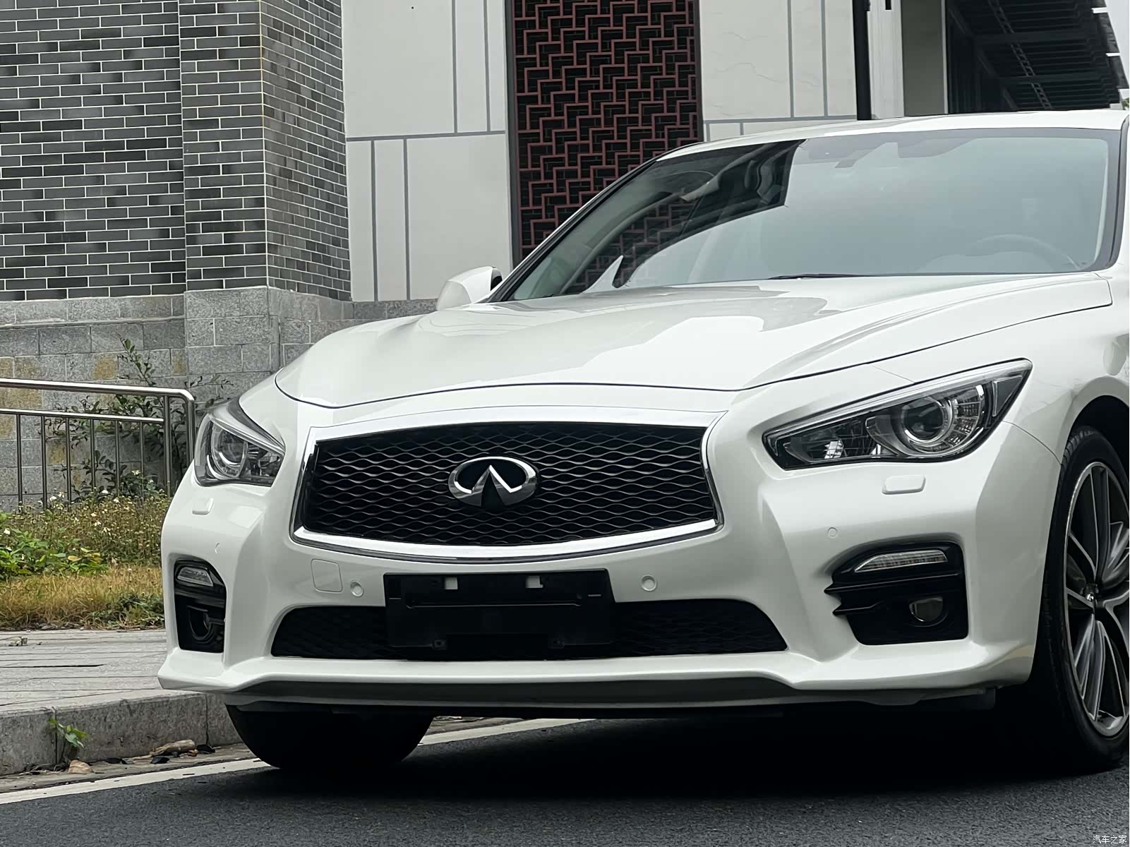 Infiniti Q50L, 2017 8